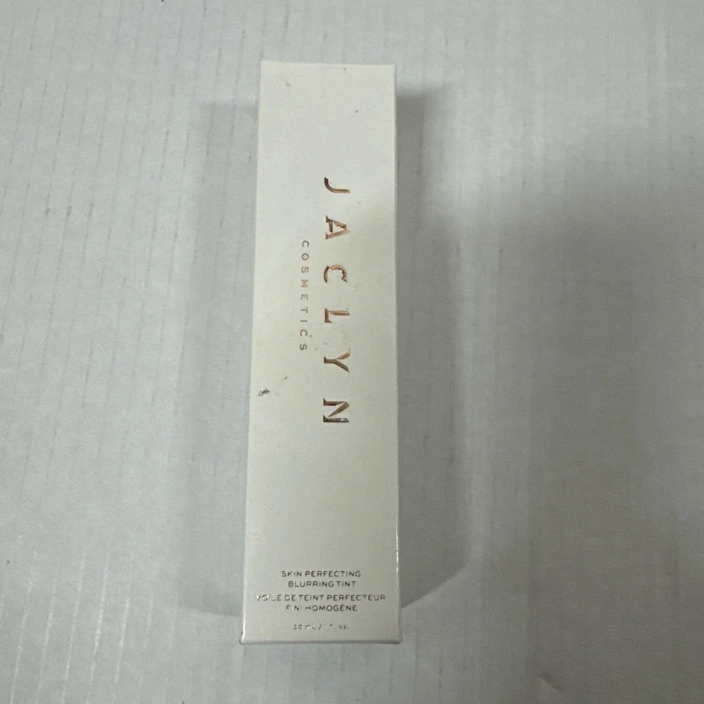 JACLYN‎ COSMETICS Skin Perfecting Blurring Tint Smooths DEEP 1 Oz NIB